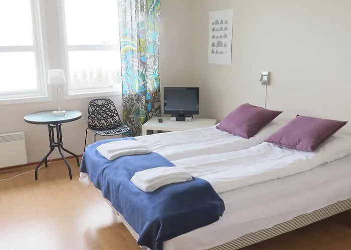 Magic Mountain - Lyngen Lodge *